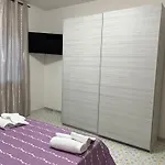 Vera\'S House